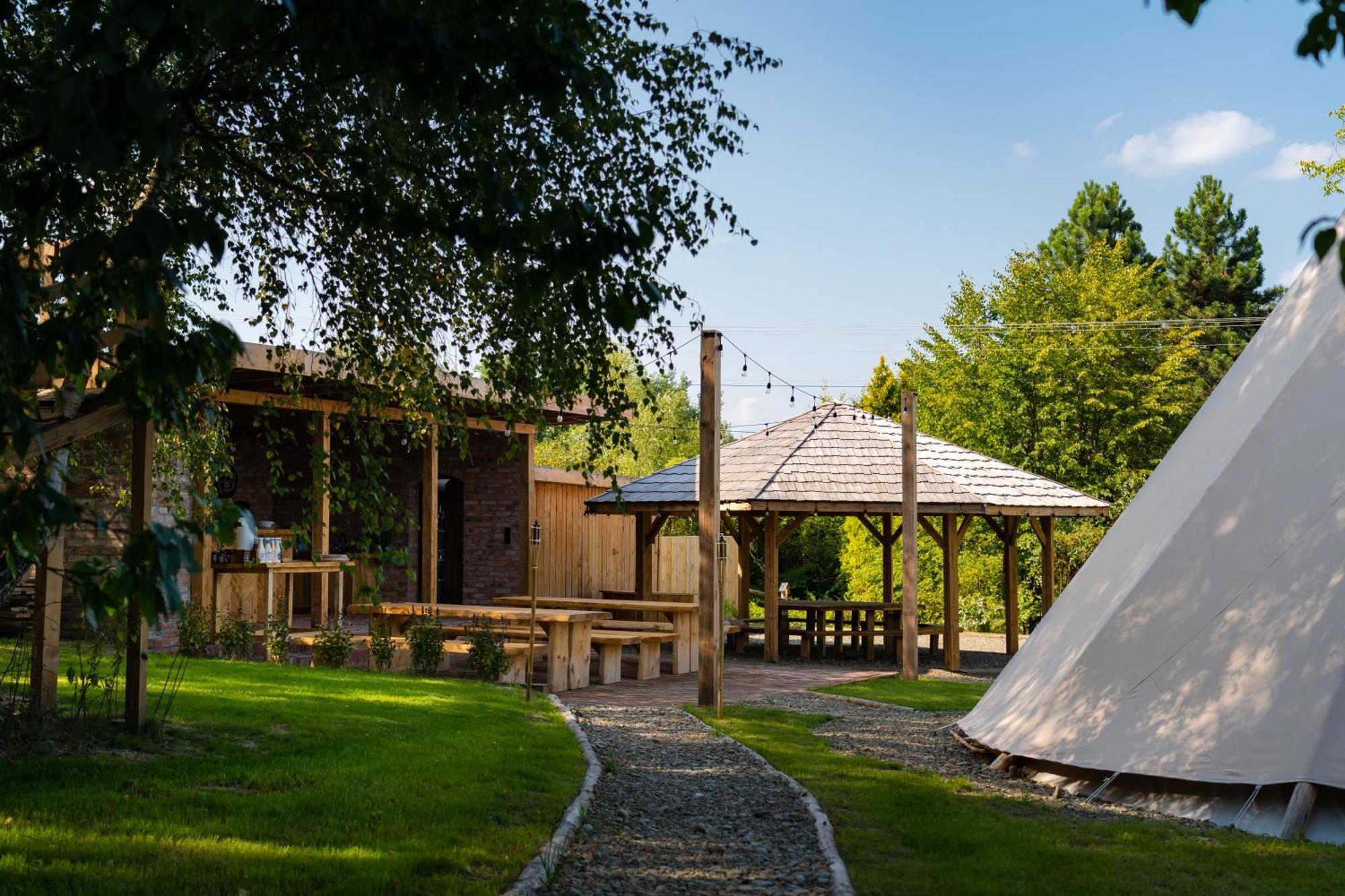 Moon Glamping Luxuszelt *